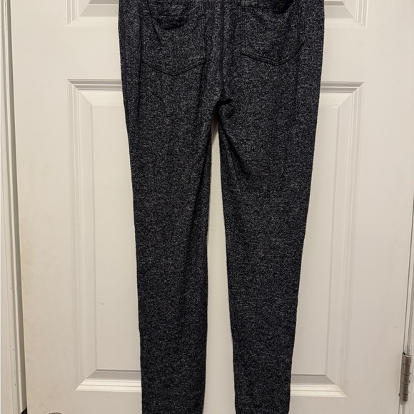J. crew woman’s jogger XS - Picture 3 of 4
